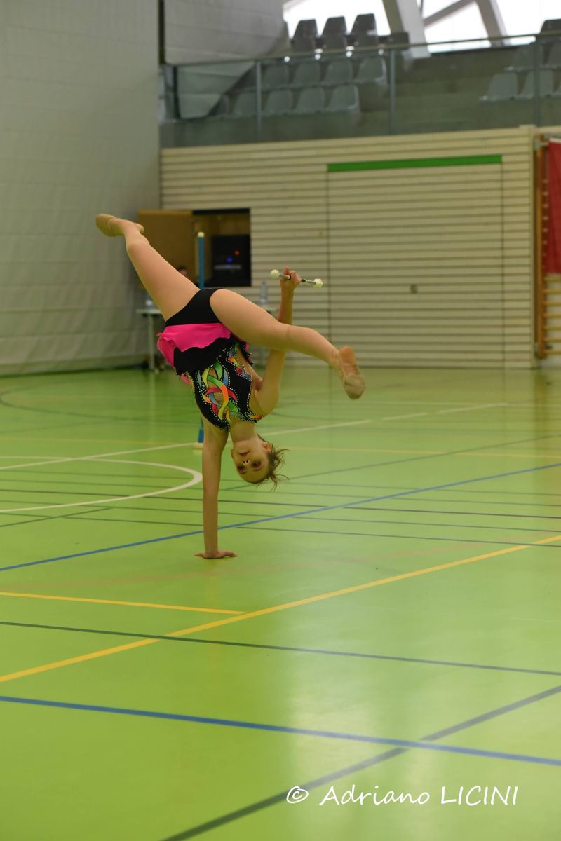 Le atlete dello Sport Twirling Bellinzona